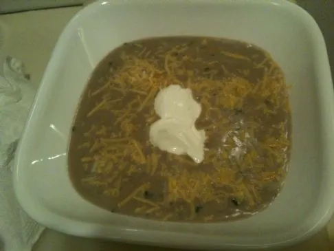 Creamy Black Bean Soup von Lazy Susan