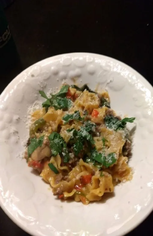 Triple Shroom Cremige italienische Wurstpfanne