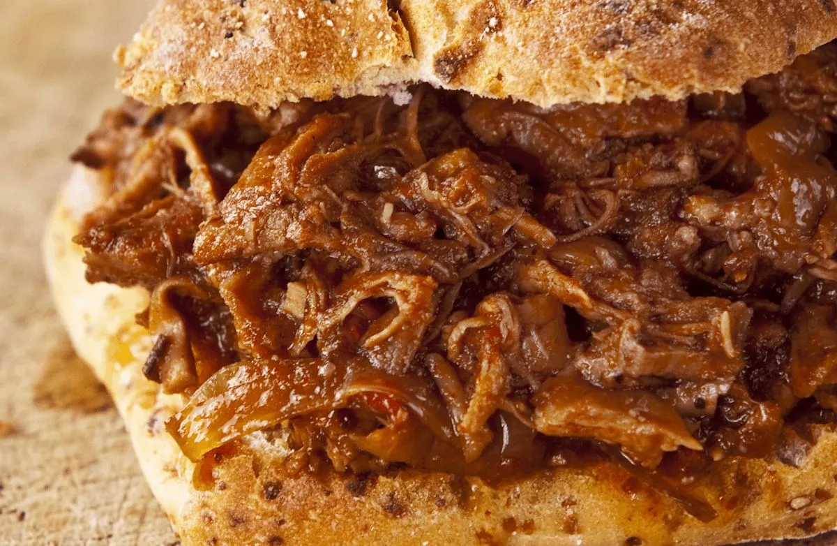 Carols Slow Cooker BBQ Rindfleisch