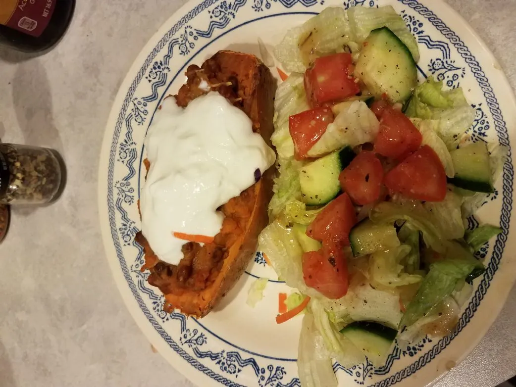 Räuchergefüllte Süßkartoffel