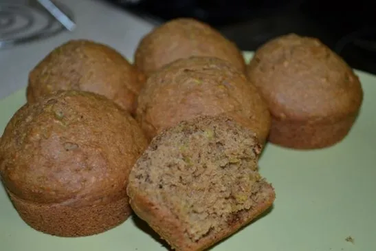 Vollkorn-Haferkleie-Zucchini-Muffin