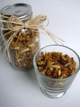 Hafergrütze-Kürbisgewürz-Granola