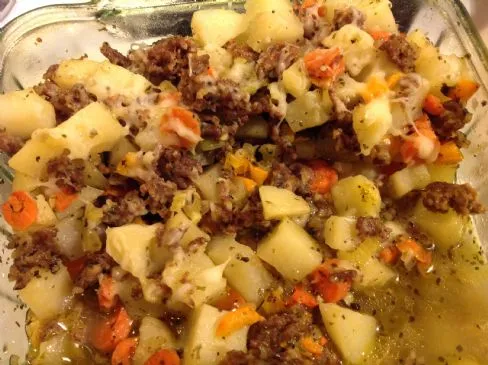 Wurst- und Gemüseauflauf