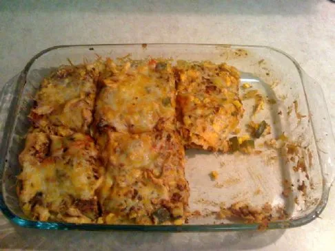 Mexikanischer Hähnchenauflauf mit Gemüse