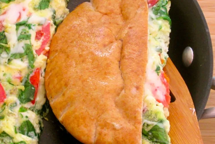 Pita-Taschen Frühstückssandwich