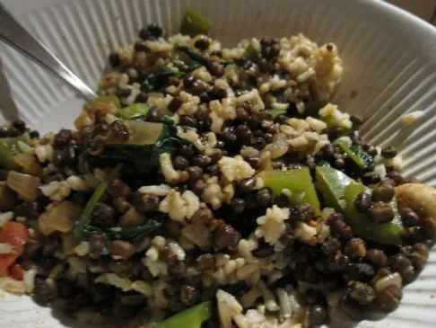 Schwarzes Linsen-Curry