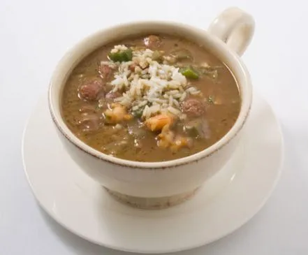 Garnelen- und Andouille-Gumbo