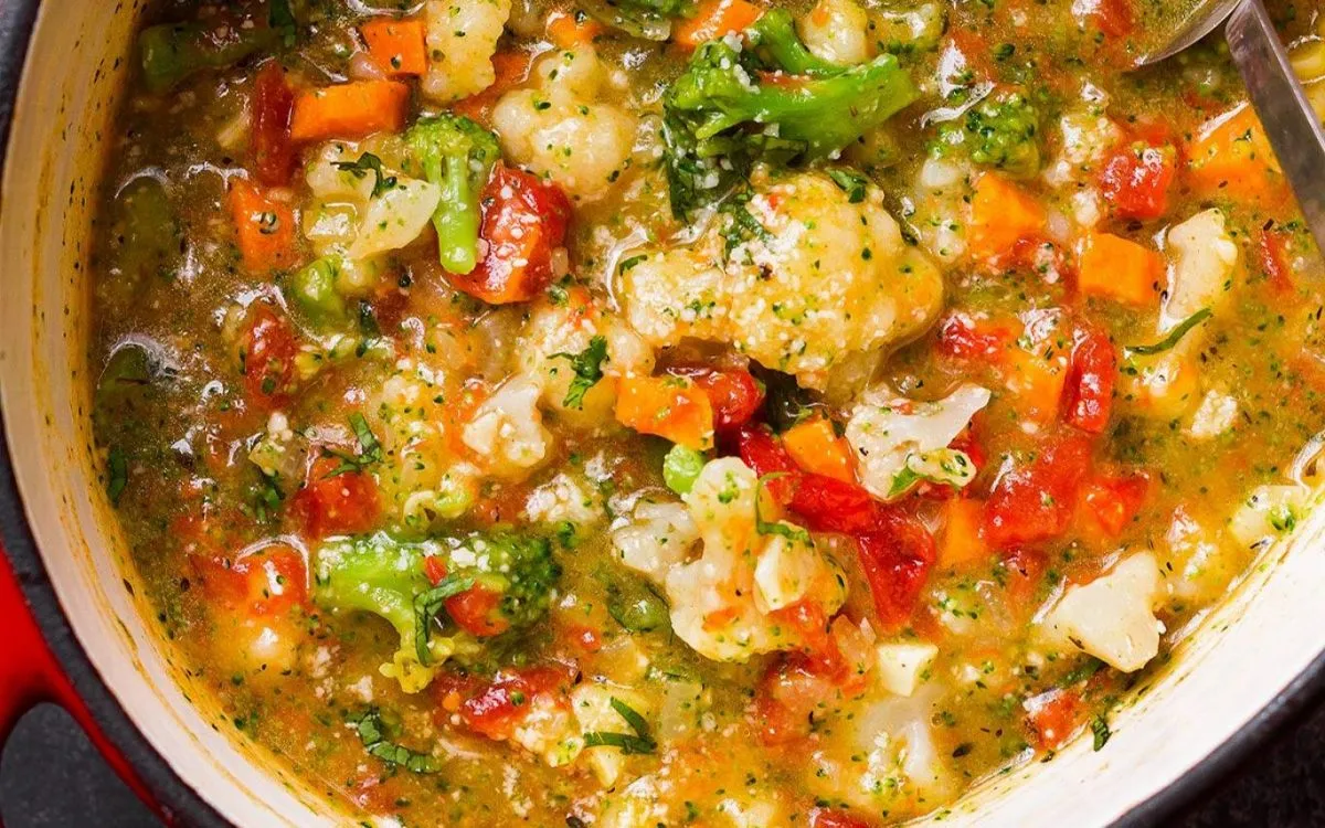 Brokkoli-Blumenkohlsuppe