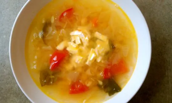 Sommerweiße-Bohnensuppe