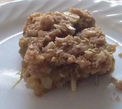 Rhabarber-Mandel-Crumble-Riegel