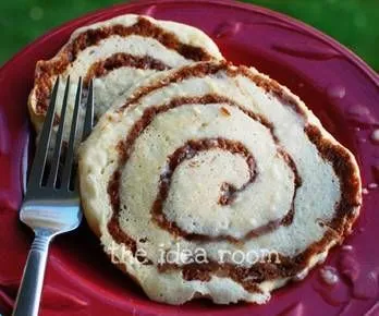 Zimt-Schnecken-Pfannkuchen