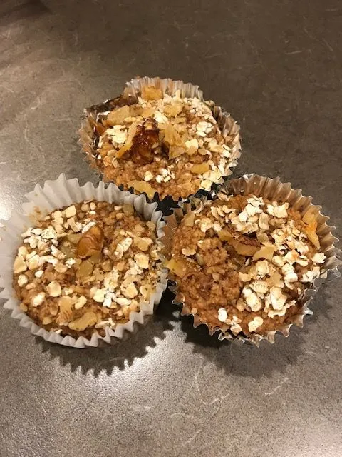 Glutenfreie, kohlenhydratarme Haferflocken-Muffins