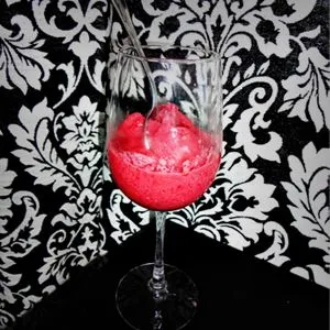 Einfaches Erdbeersorbet