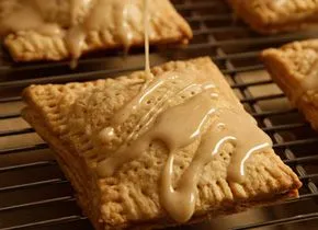 Hausgemachte Pop-Tarts (Apfel-Zimt)