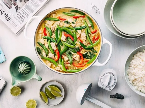 Blue Elephant Grünes Curry mit Paprika und Zwiebeln