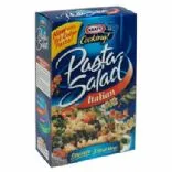 Klassische italienische Pasta mit gewürztem Hähnchen