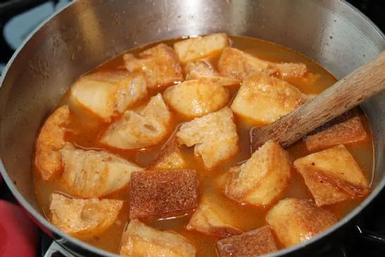 Sopa de Ajo (Knoblauchsuppe)