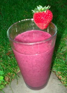 Drei-Beeren-Frucht-Smoothie