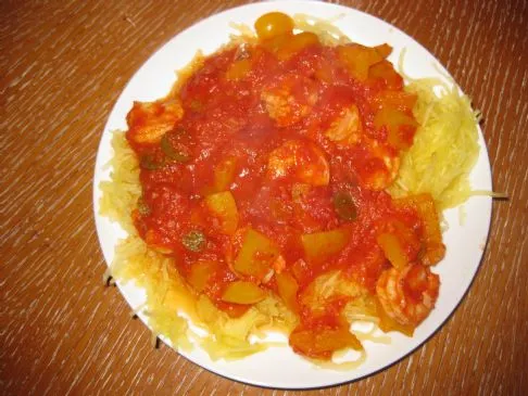 Scharfe Garnelen-Marinara (Mit Spaghetti-Kürbis und vielen gesunden Vitaminen)