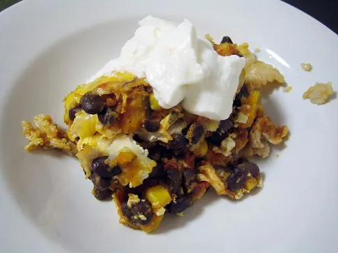 Hähnchen, Schwarze Bohnen & Kabocha-Auflauf
