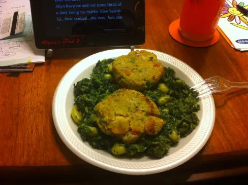 Englische Cheddar-Kichererbsen-Patties