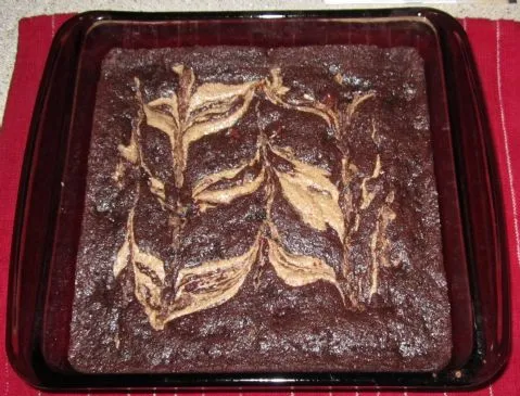 Paleo Schokoladen-Mandelbutter-Marmorbrownies