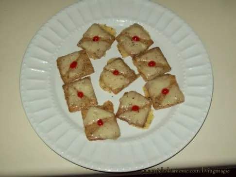 Adilphran Toast (Canapé mit Schweizer Käse und Chili-Sauce)