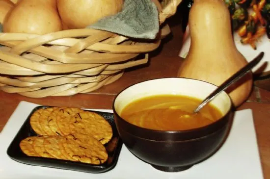 A LSSR: Sellerie-Butternut-Kürbissuppe