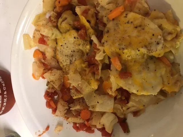 Italienischer Kohl und Hähnchenauflauf