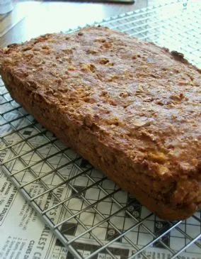 Knuspriger "Indischer" Karottenlaib