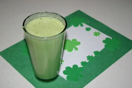 Grüner POWER-Smoothie