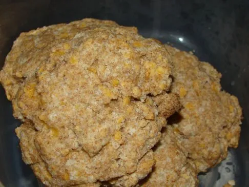 Vollkorn-Cheddar-Knoblauch-Brötchen