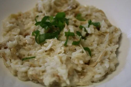 Filipinischer Arrozcaldo (Porridge)