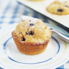 Fettarme Vollkorn-Blaubeermuffins