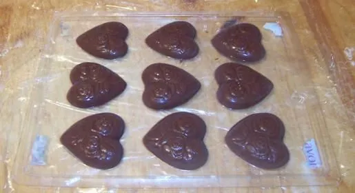 Almolate: Befreie die Kindersklaven der Kakaoplantagen