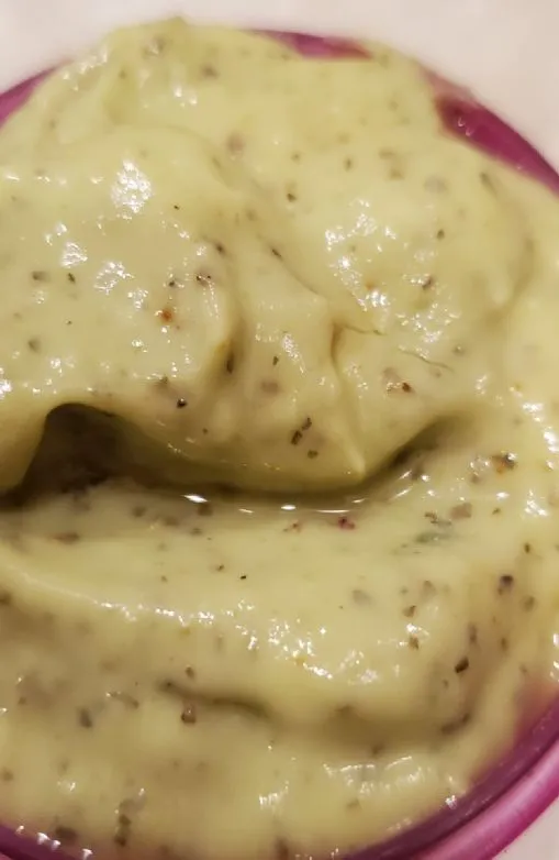 Avocado-Joghurt-Ailoi