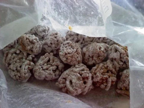 Fiber One Haystack Bällchen / Puppy Chow