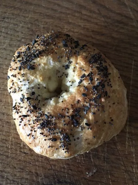 Einfache Alles Bagel