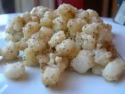 Frittierte Hominy - Traditionelles Tsalagi (Cherokee) Gericht