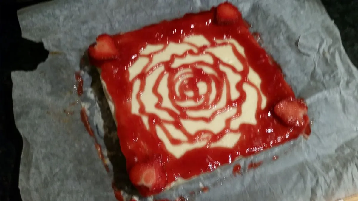 Krümeliger fettfreier Erdbeerkäsekuchen